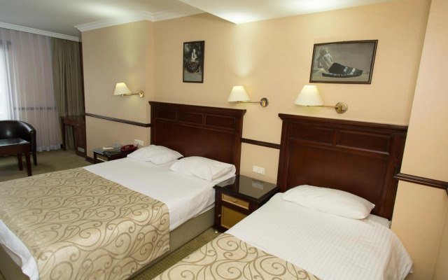 Topkapi Inter Istanbul Hotel