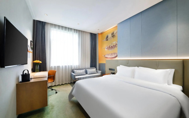 Gangtian Fashion Apartment (Shenzhen North Railway Station)