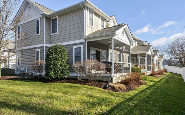 Oyster Bay Townhome 37506 Kaitlyn Drive Unit 20 by Long & Foster