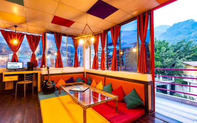 goSTOPS Rishikesh Tapovan