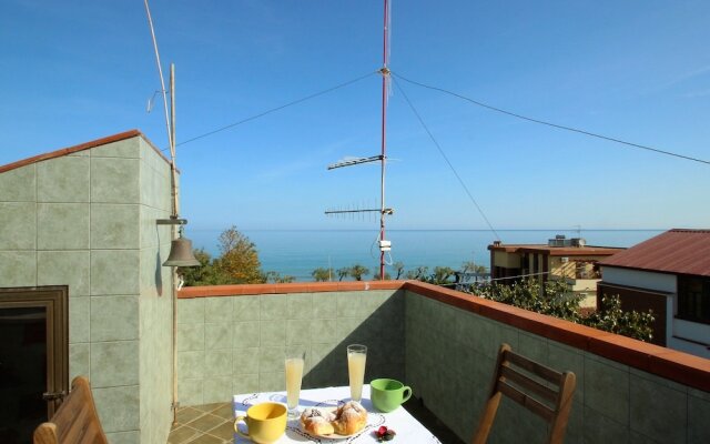 Difrontealmare Villa