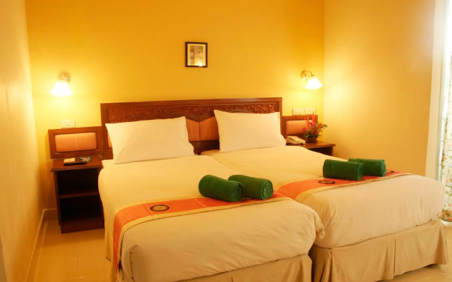 People Place Boutique In Town Hotel