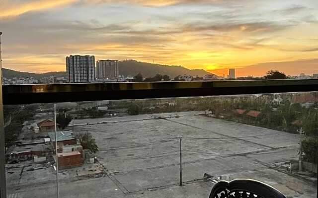 Apartment with Sea View near the beach