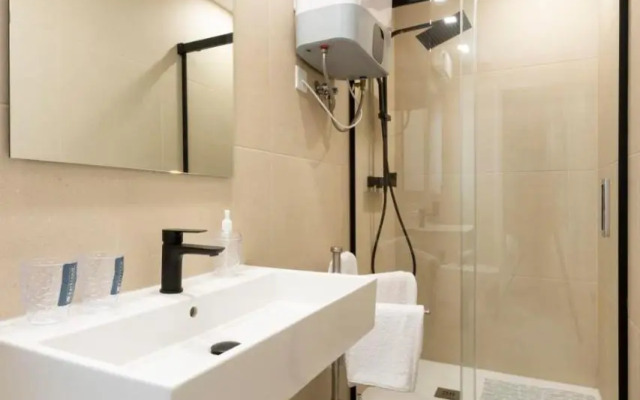 Gzira Suite 7-hosted by Sweetstay