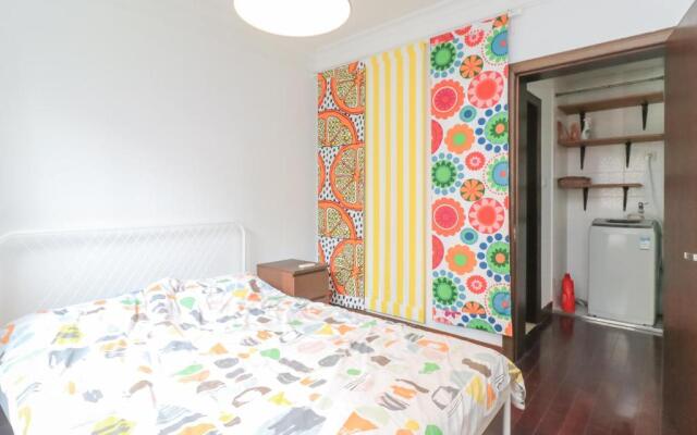 iFamily Apart Hotel Hongfeng Branch