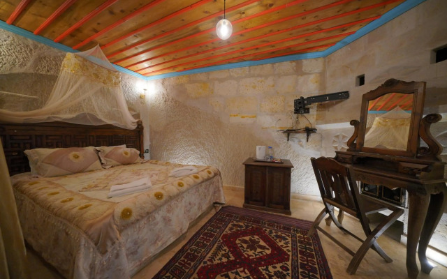 Travel Inn Cave Hotel