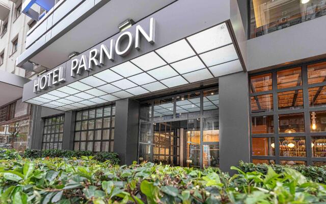 Parnon Hotel