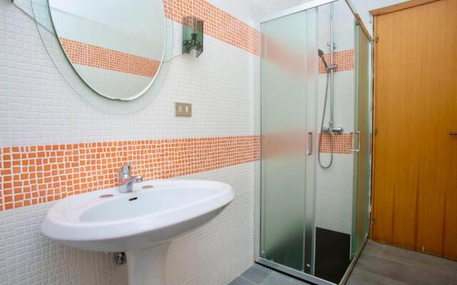 S76 - Sirolo, Bilocale Con Terrazzo in Centro