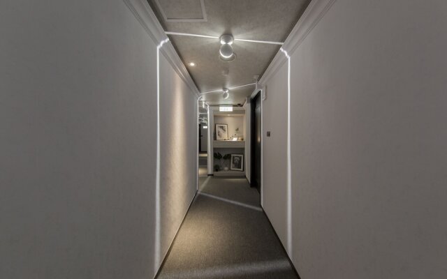 Peng Apartment