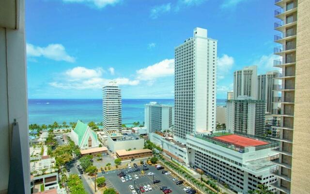 Waikiki Banyan - Ocean View Tower 1 Suite 2210