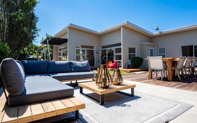 Magnifique - Mangawhai Holiday Home