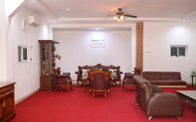 Urbanview Hotel Eropa Maros Near Sultan Hasanuddin Airport by Reddoorz – Lobby – Maros