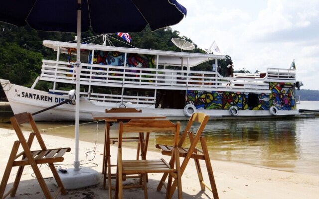 Gorgeous Converted Fishing Vessel in Alter do Chao