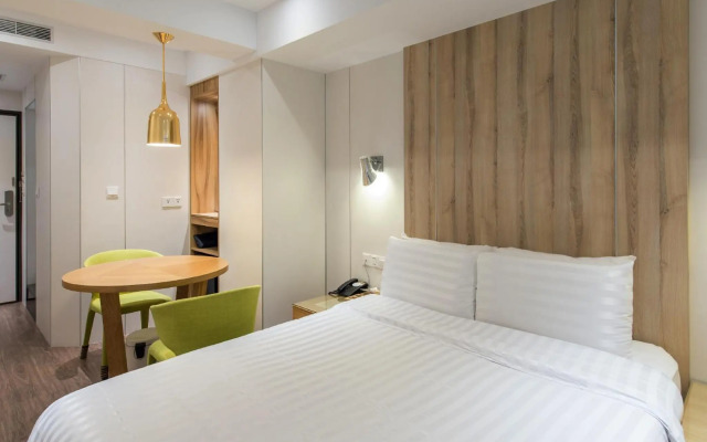 Hotel Relax II
