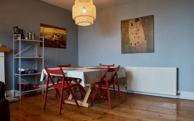 Leith Home - Sleeps 6