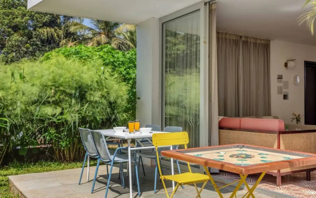 Stylish 2BR w Pool Near Candolim and Coco Beach