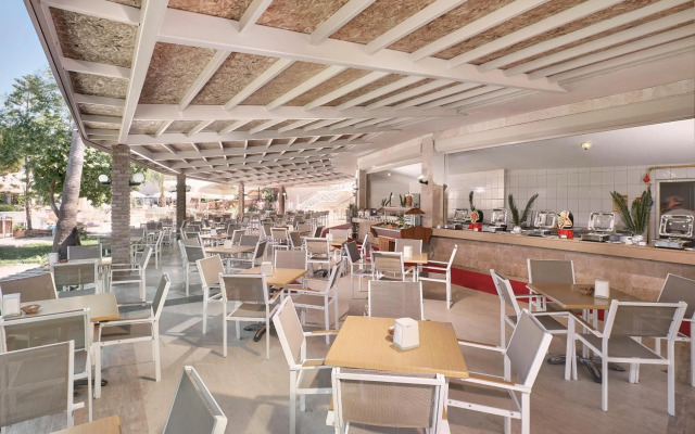 Seaden Corolla Hotel