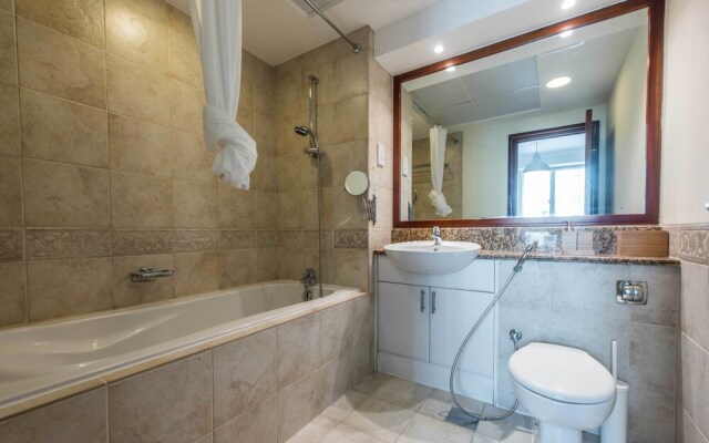 Al Murjan by Deluxe Holiday Homes