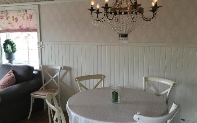 Augustas Bed & Breakfast