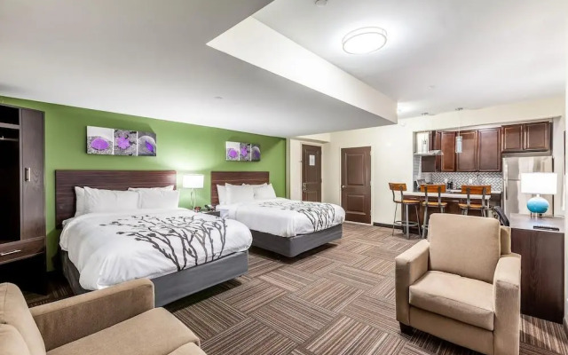 Van Wyck Hotel & Suites Near JFK Airport