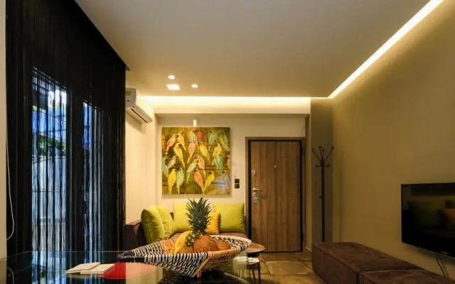 Convenient homm Flat, centre of Glyfada, Metaxa st