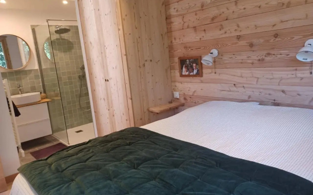 Semi Detached Chalet For 8 With Balcony & Garden