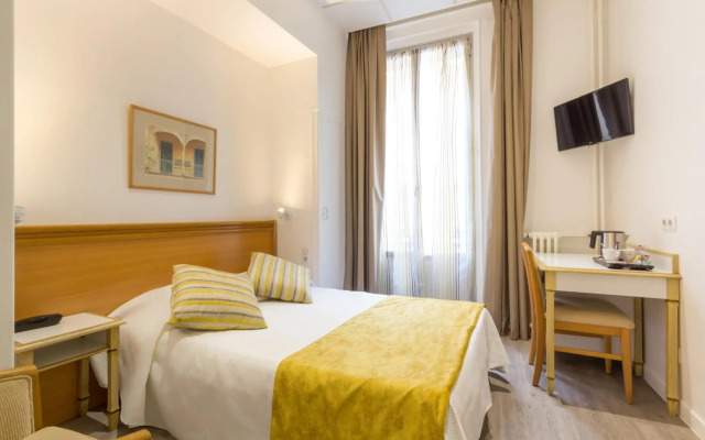 Hotel Busby