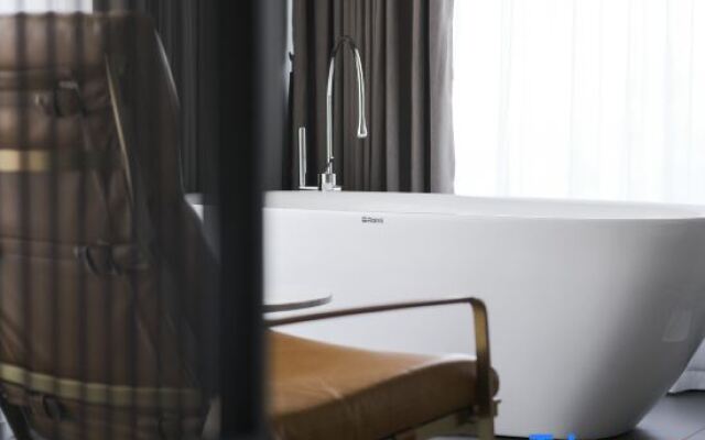 Yunshang Banshan Hotel