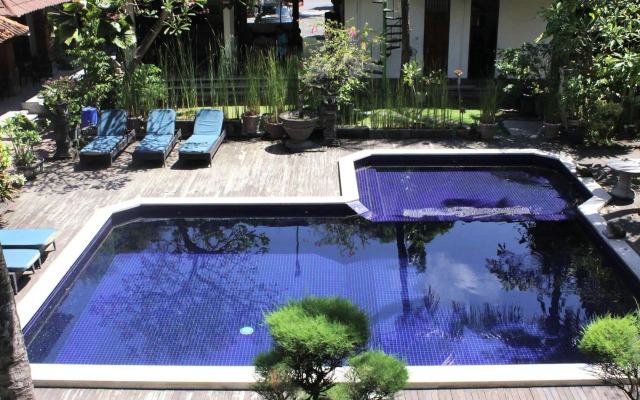 Hotel Puri Tanah Lot