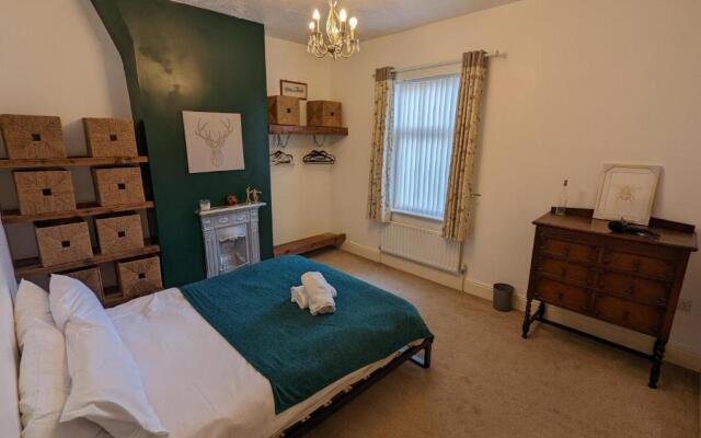 Vhouse - 2 Bed Townhouse Near Media City