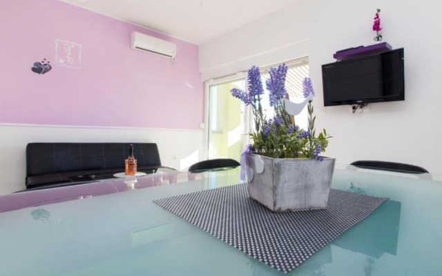 Villa Ava