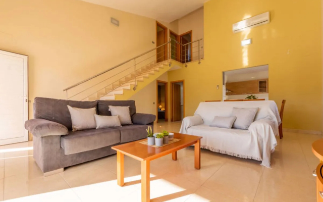 House Hector Deltebre