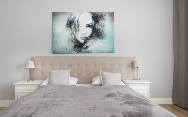 Luxury Apartment in Szczecin by Renters