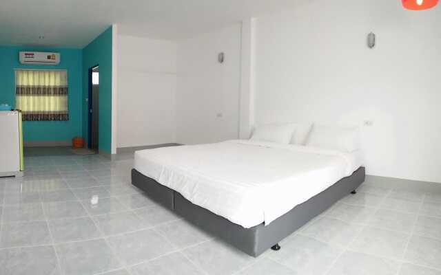 Blue Hip Apartment Nakhon Sri