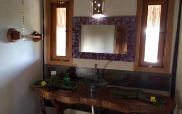 Bambusada Hotel & Restaurant