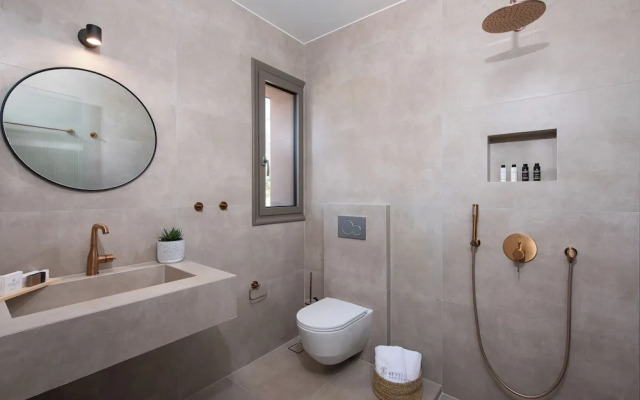 Reveli Suites