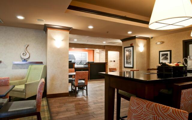 Hampton Inn Waldorf