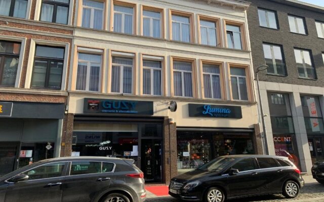 hotelImage