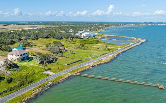 Private Pier: Waterfront Fulton Villa!