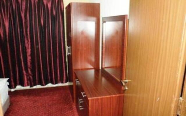 Al Farhan Hotel Suites (Al Salam)