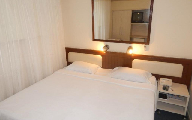 Hotel Savoy