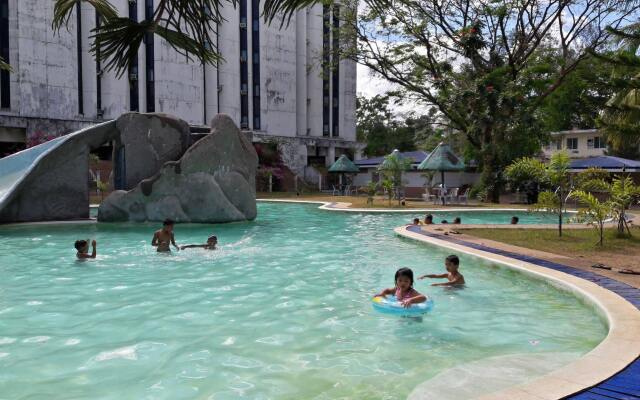 Zoobic Lodge