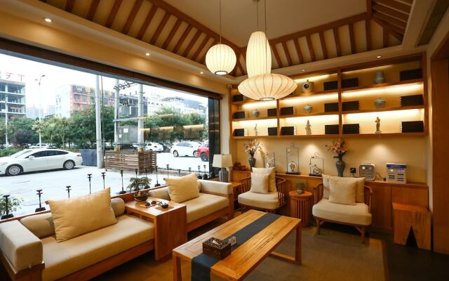Qianna Chengji Hotel