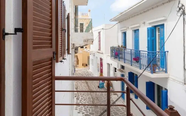 Parikia s Cute Pebble