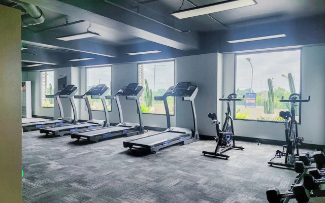 Well Furnished And Comfy Studio Sky House Alam Sutera Apartment