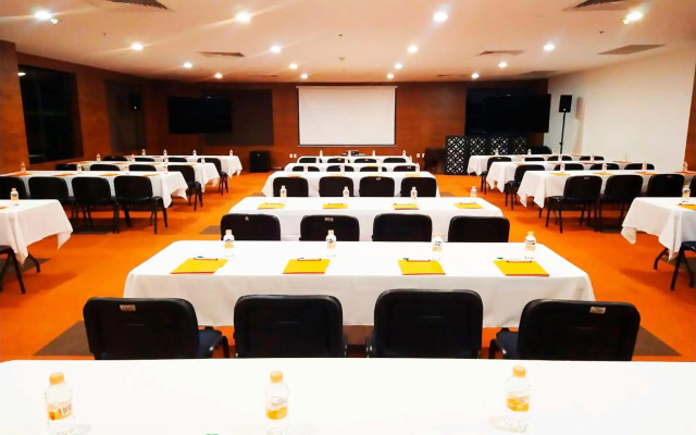 Holiday Inn México Santa Fe by IHG