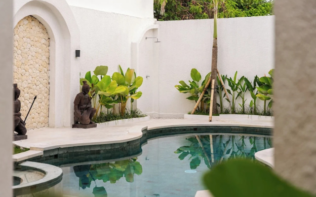 Tropical 2BR Private Villa, 6min Pererenan Beach