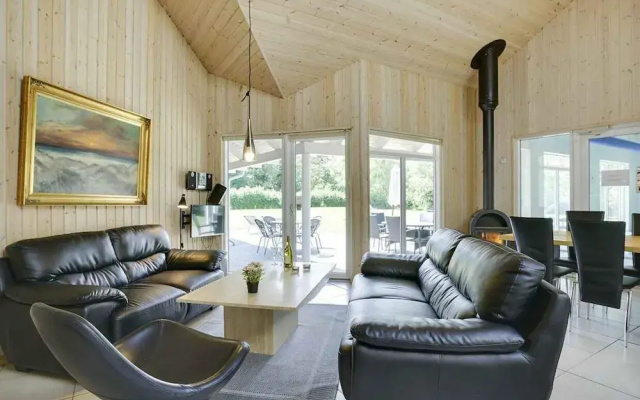 5 Star Holiday Home in Rodby