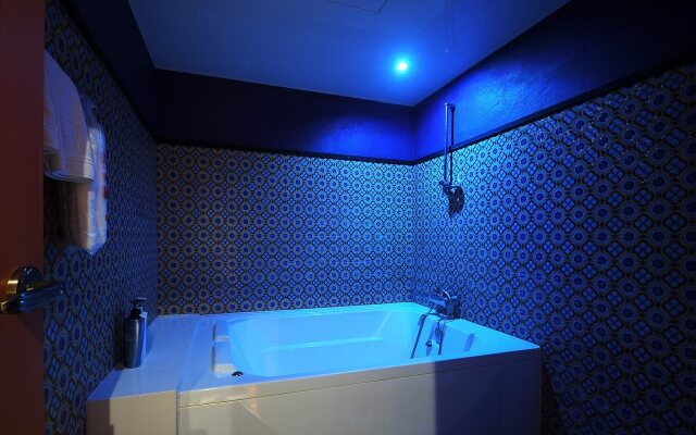Brown Dot Hotel Nampo Chungmu