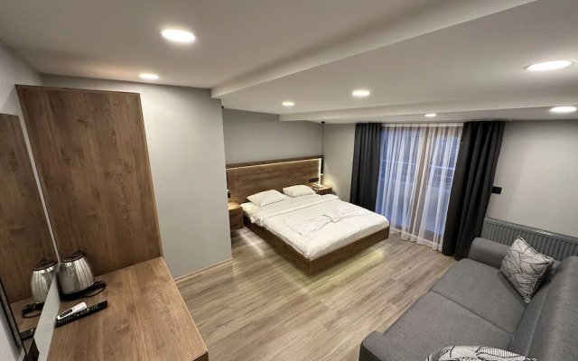 Rose Suites